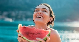 Kavun & Karpuz ile ödem atma zamanı / Yaz meyveleri ile sağlığınızı koruyun