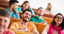 Birleşik Krallık’ta eğitim almak isteyen öğrenciler, 11 Ekim-3 Kasım arasında 30 üniversite ile birebir görüşme imkanı elde ediyor