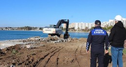 Didim Belediyesi Kaçak Yapıları Yıkarak Bir Sahili Daha Halka Kazandıracak