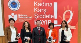 Batman Üniversitesi, Tüpraş ve Birleşmiş Milletler Kadın Birimi’nin katılımıyla, “Kadınlara Yönelik Şiddetle Mücadele için 16 Günlük Aktivizm Kampanyası” Kapsamında Konferans Düzenledi