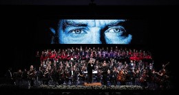 Hisar Genç Filarmoni Orkestrası yıllık konserini Cumhuriyet'in 100. yılı onuruna verdi