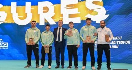 Selçuklu Belediyespor Kulübü sporcuları ve antrenörleri için “Selçuklu'nun Şampiyonları Ödül Töreni" gerçekleştirildi