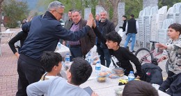 Başkan Topaloğlu’ndan Beldibi’nde iftar
