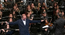 Dev orkestradan “Vatana Vefa” konseri
