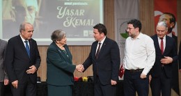Osmangazi’de ‘Yılın Aydını’ Yaşar Kemal
