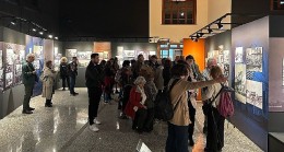 Yunan ziyaretçiler, Yanık Yurt sergisini gezdi