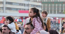 “Elif’in Düşleri” 23 Nisan şenliklerine katıldı