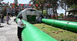 Kemer’de 23 Nisan coşkusu