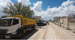 Abdullah Sabri Ülgen Caddesi Asfaltlanıyor