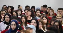 Kocaman Gençlerle Birlikte