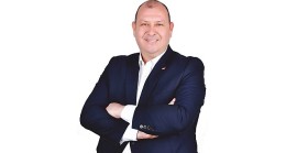 Menderes’te Sahne Tozu Sırası Büyüklerde