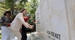 Nazım Hikmet Konak’ta anıldı