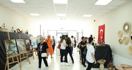 Olgun gençlerden göz alıcı eserler