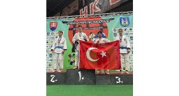 Osmangazili judoculardan tarihi başarı