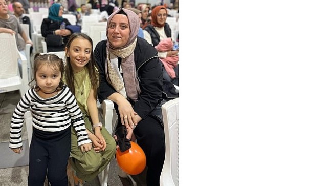 İzmit Kent Meydanı’nda eğlenceye tam gaz devam