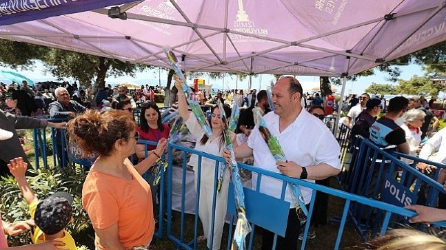Menderes Uçurtma Şenliği Coşkuyla Gerçekleşti