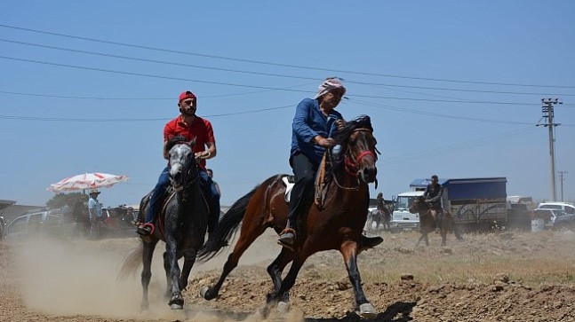 Torbalı’da rahvan at yarışı heyecanı yaşanacak