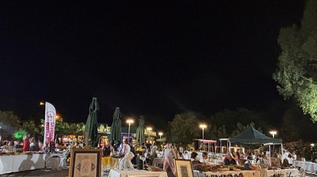 Kemer’de Üreten ev hanımları kermesi