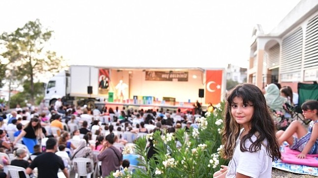Çiğli’de yaz akşamları tiyatroyla şenleniyor