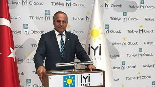 İYİ Partili Başkan Demir, “Andımız, yeni kuşakların Türklük bilinciyle yetişmesi için önemlidir.”