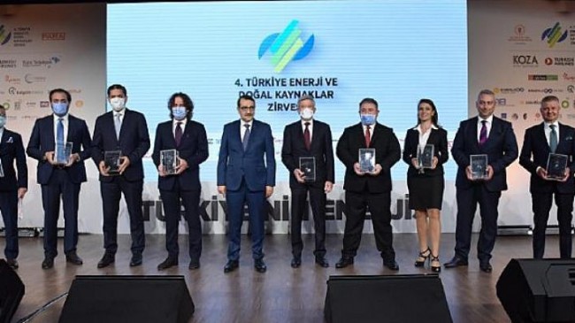 Biotrend Enerji, Türkiye Enerji ve Doğal Kaynaklar Zirvesi’nde Ödül Aldı!