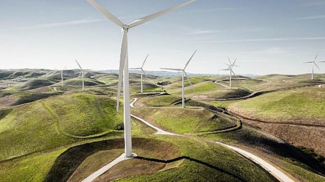 Bir Rüzgar türbini 10 milyon euroluk ekonomik faaliyet alanı oluşturuyor