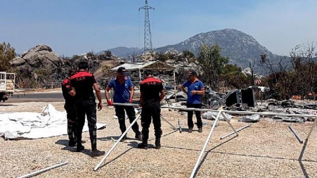 Maltepe Belediyesi ekipleri Marmaris’te yangınla savaşıyor