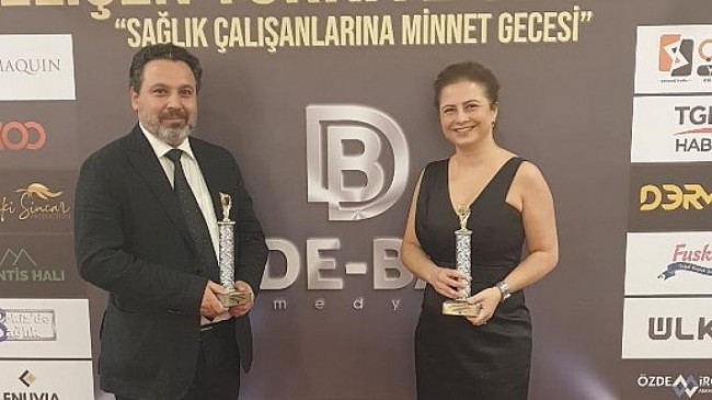 Yeni Yüzyıl Üniversitesi Gaziosmanpaşa Hastanesi ‘Sağlık çalışanlarına Minnet’ de 2 ödülün birden sahibi oldu