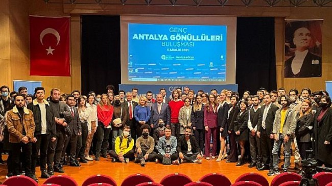 Genç Antalya Gönüllüleri buluştu