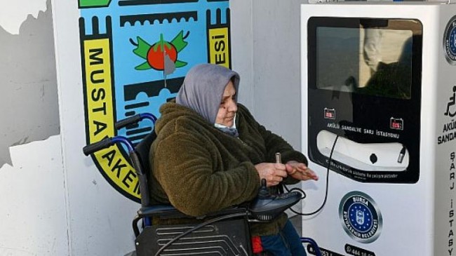 Mustafakemalpaşa’da şarj istasyonları var, engel yok