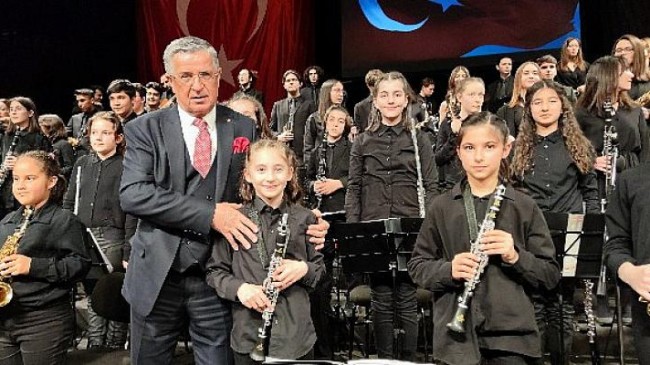 Kemer’in harika çocukları Antalya Sahnesinde
