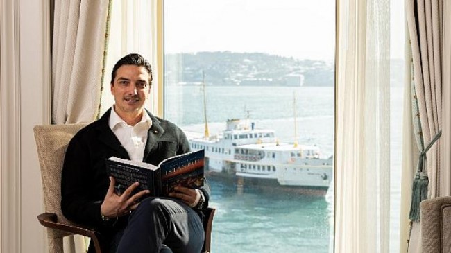 Shangri-La Bosphorus, Istanbul’un Genel Müdürü TJ Joulak, Julian Star Ödülü ile Taçlandırıldı