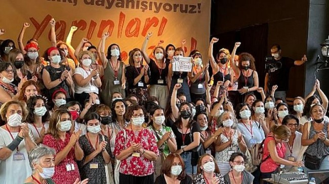 Kadın Dayanışma Komiteleri’nden İstanbul Sözleşmesi’nin feshi davalarına çağrı