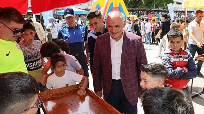 Yahyalı Belediyesi’nden Çocuklara Karne Eğlencesi