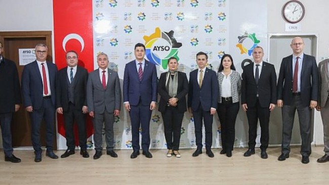 Aydın Büyükşehir Belediye Başkanı Özlem Çerçioğlu, Aydın Sanayi Odası’na (AYSO) nezaket ziyaretinde bulundu
