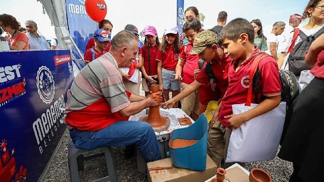 Menemen, Teknofest'te Gelenekselliği ve Teknolojiyi Birleştirdi