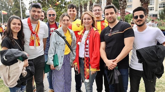 Başkan Mutlu Göztepe'nin Süper Lig coşkusuna ortak oldu