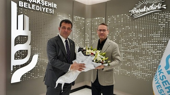 Ekrem İmamoğlu, Başakşehir Belediye Başkanı Yasin Kartoğlu’na tebrik ziyaretinde bulundu