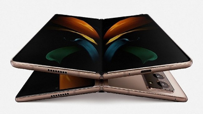 Samsung Galaxy Z Fold Serisi’nin daha ince, daha sağlam ve daha kompakt hale gelmesini sağlayan evrimi mercek altında
