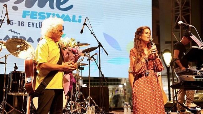 Çeşme Festivali Yeni Türkü ile Görkemli Bir Final Yaptı