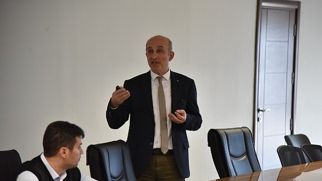 Maski, İş Sağlığı Ve Güvenliği İçin Toplandı