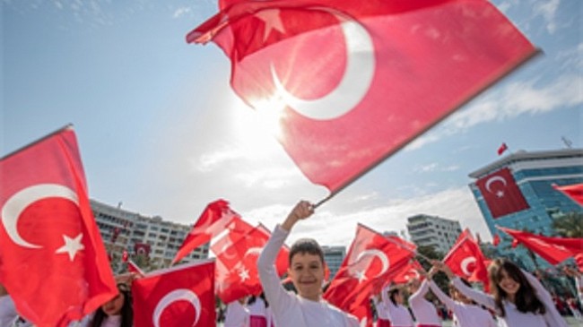 23 Nisan’da çocuk neşesi İzmir’i saracak