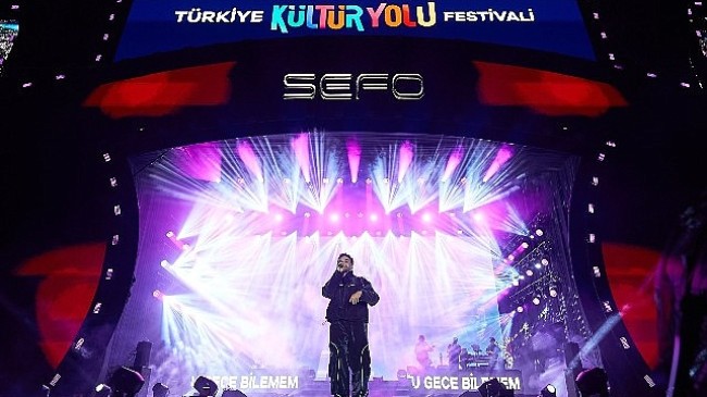 Adana Kültür Yolu Festivali’nde Sefo Rüzgârı!