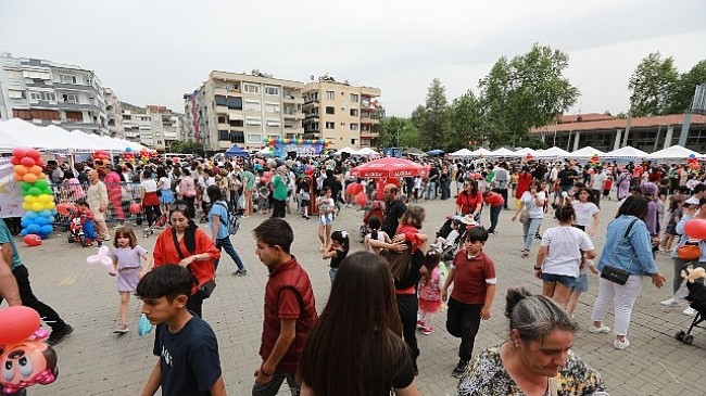 Efes Selçuk 23 Nisan coşkusuna hazırlanıyor
