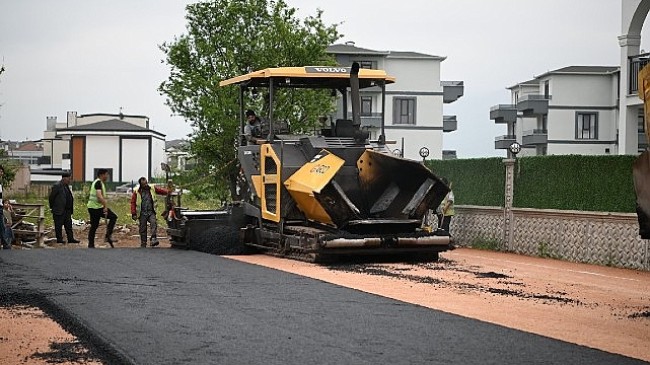 Kartepe’ye 1300 ton asfalt