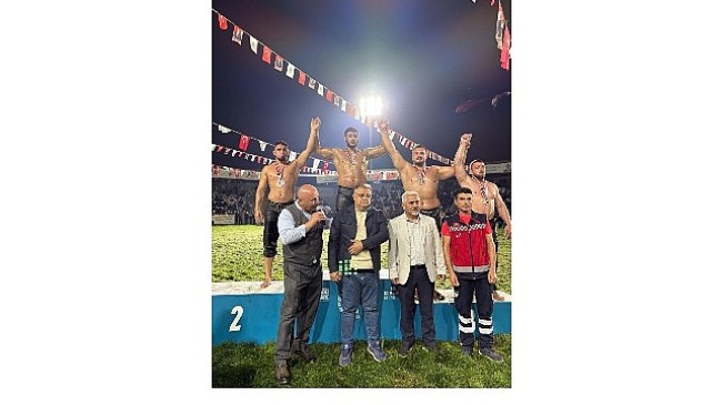 Kemer Belediye güreşçisi üçüncü oldu