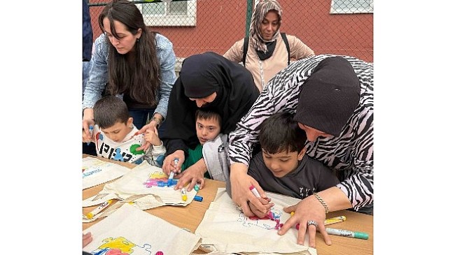 Özel çocuklar gönüllerince eğlendi