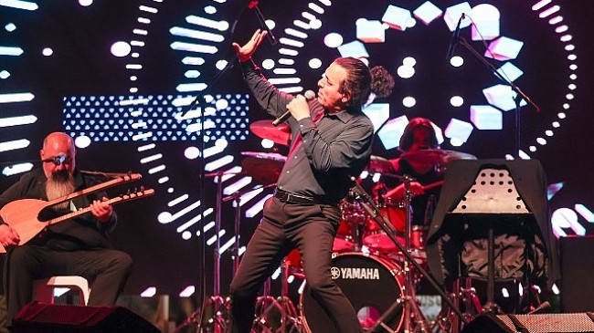 Buca’nın en renkli festivali coşkuyla geçti