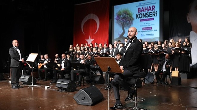 Büyükşehir THM korosundan bahar konseri