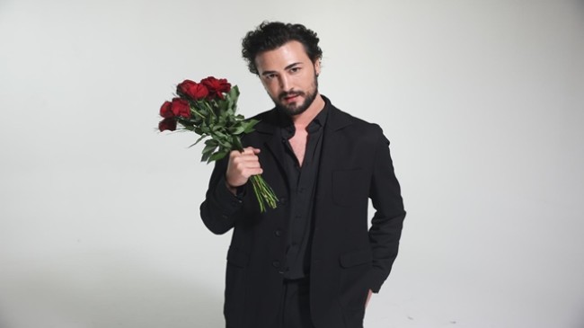 Yakışıklı Şarkıcı Fıratcan’dan Duygulara Dokunan Yeni Cover: “Dokun Bana” Yayında !!!